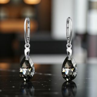 mSperk.sk #darcek #náušnice #doplnky #nausnice #dnesnosim Zažiarte eleganciou a štýlom! ✨ Tieto strieborné náušnice...