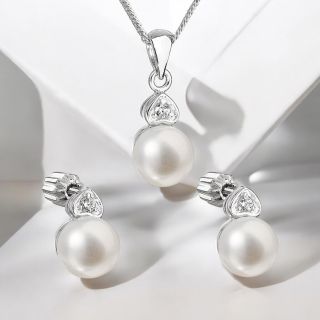 mSperk.sk - Tip na darček č. 193🤩 #darček #zima #darcek #damske #náušnice #doplnky #nausnice #dnesnosim #nahrdelnik...