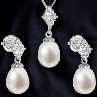 mSperk.sk - Tip na darček č. 195🤩 #darček #zima #darcek #damske #náušnice #doplnky #nausnice #dnesnosim #nahrdelnik...